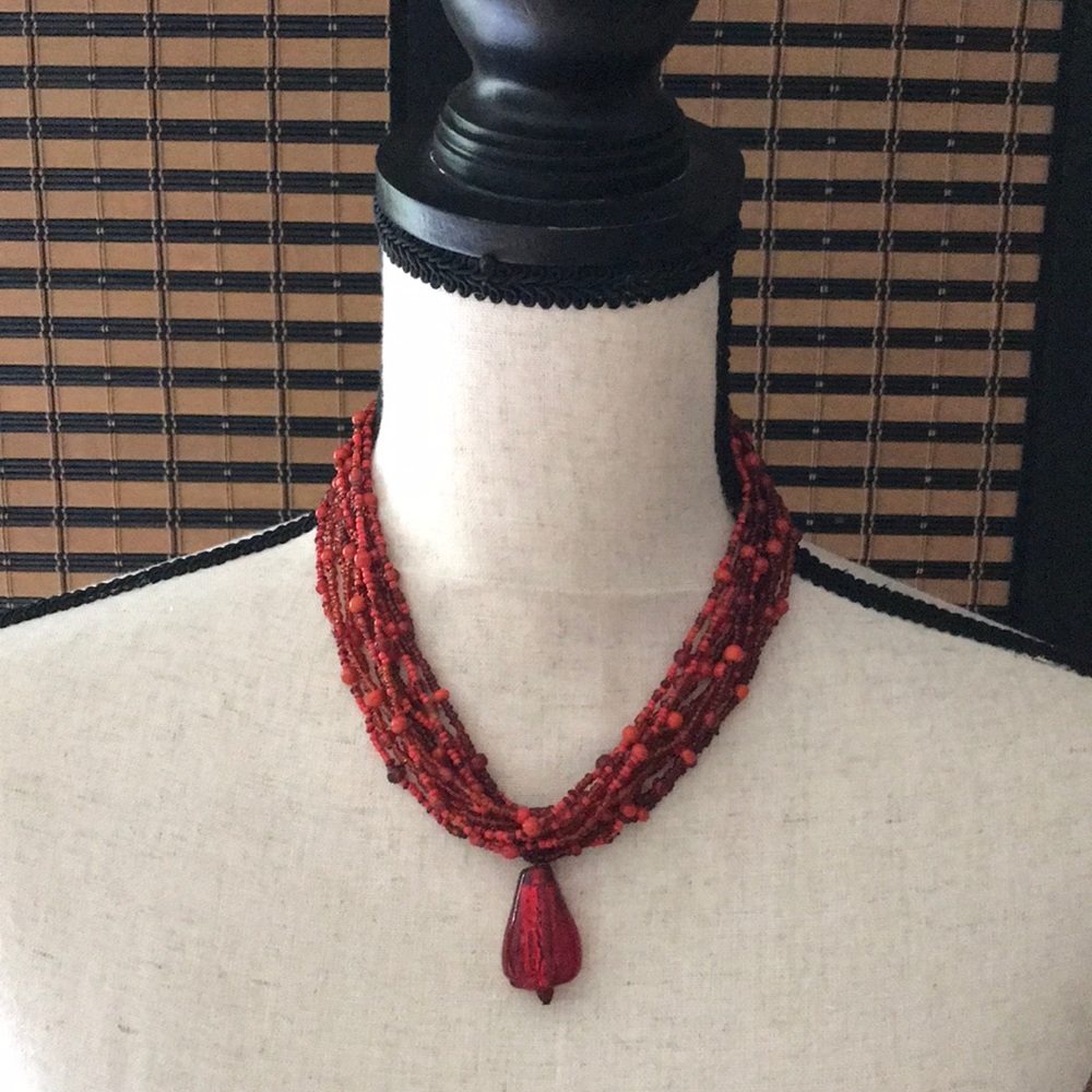 Woman’s necklace